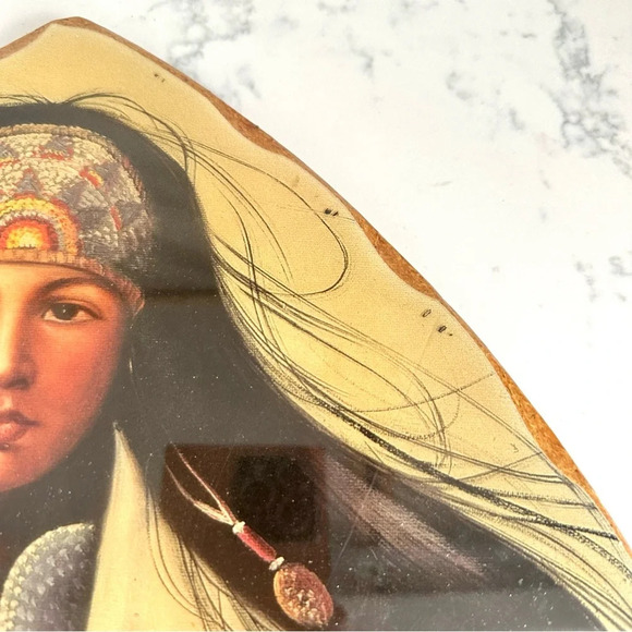 Vintage | Wall Decor | Vintage Native American Woman  Vintage Native American Woman Arrowhead Wood Art Laquered Wall Hanging 15.5x20”